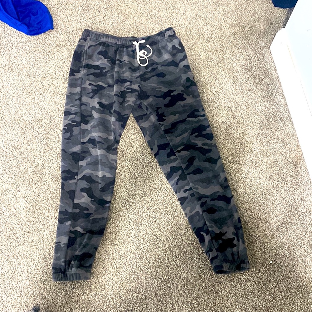 camo sweatpants